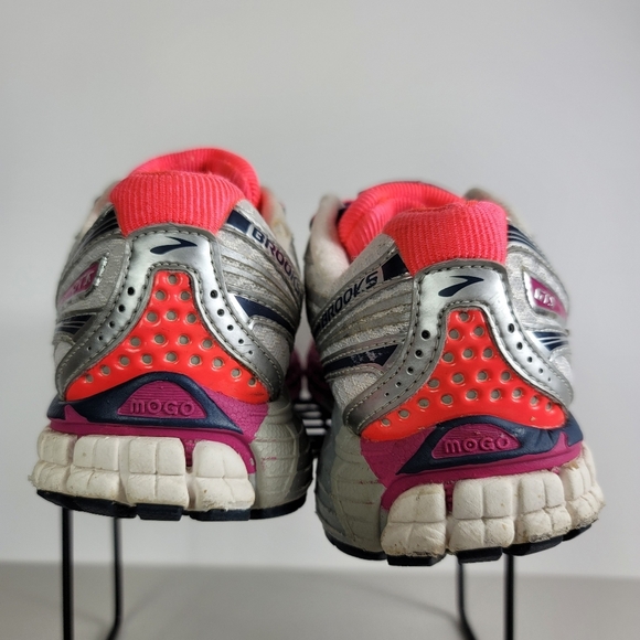 BROOKS ADRENALINE GTS 14 WOMENS RUNNING SHOES - Picture 2 of 8